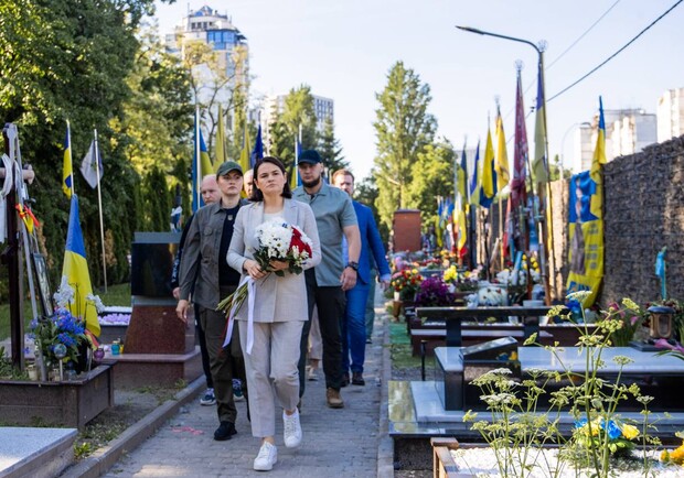 Лідерка білоруської опозиції Світлана Тіхановська вперше прибула до Києва -