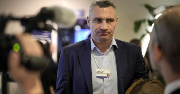 
 Кличко розповів, коли можливе будівництво метро на Троєщину у Києві
 
