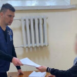 У Києві ображена жінка підпалювала двері знайомих чоловіків: фото
