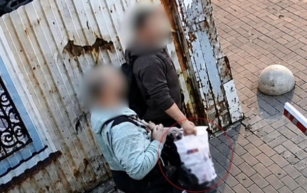 У Києві шахраї видурили у доктора наук 11 млн гривень У Києві шахраї видурили у доктора наук 11 млн гривень