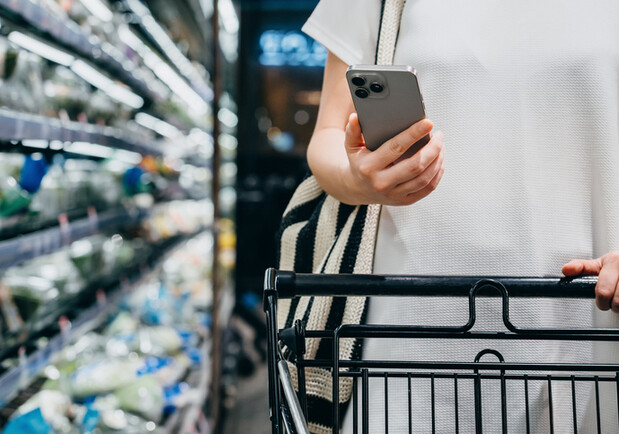 В Україні запустили систему перевірки продуктів через QR-код: що зміниться для споживачів і бізнесу -