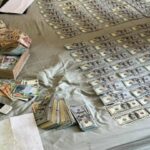 20 тисяч доларів за вигадану інвалідність і виїзд за кордон: підозрюють братів-близнюків