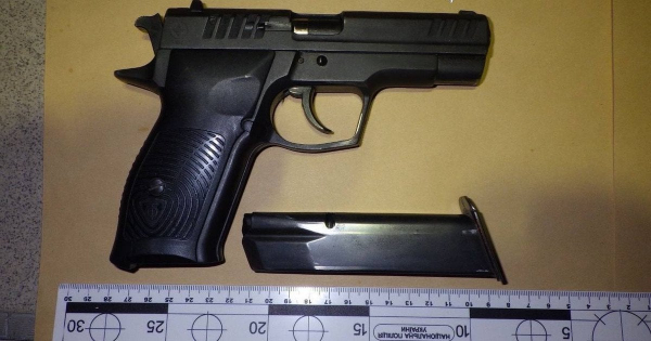 
 У&nbsp;Києві&nbsp;&mdash; нова стрілянина: чоловік відкрив вогонь посеред багатоповерхівок, що&nbsp;відомо
 