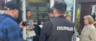 У Києві викрили схему збуту вейпів та іншої контрафактної продукції