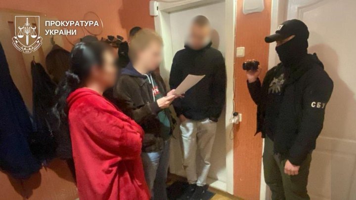 Підроблене "бронювання" за $2000: у столиці повідомили про підозру чотирьом фігурантам