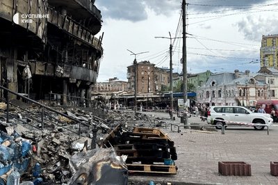Продовжили роботу після обстрілів: в якому стані бізнес в Шевченківському та Подільському районах Києва