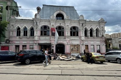 Продовжили роботу після обстрілів: в якому стані бізнес в Шевченківському та Подільському районах Києва