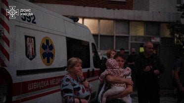 ДСНС показала наслідки рятувальної операції після масованої атаки на Київ: людей діставали з верхніх поверхів (фото)