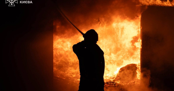 Балістичний нічний удар по Києву: влада повідомила про жертв