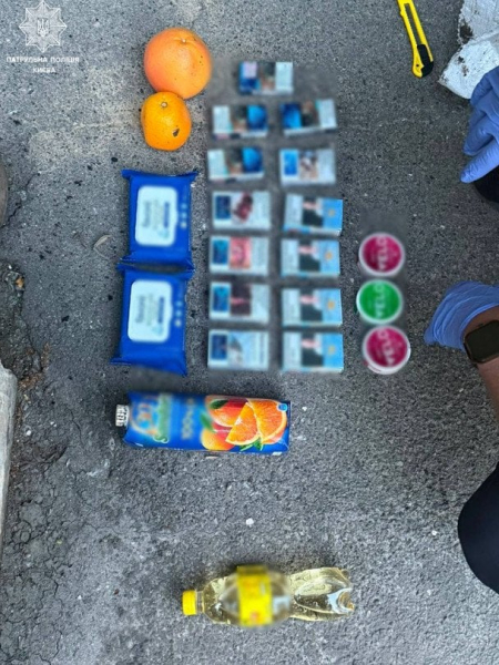 "Сам удома" по-київськи: чоловік викупався у бочці зі смолою і поліз грабувати магазин — чим це закінчилося