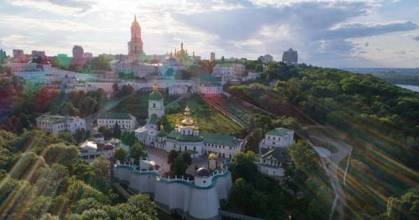 Літо завершується прохолодою: якою буде погода в Києві 28 серпня
