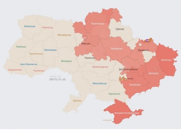 Київ атакують реактивні дрони: у столиці лунають вибухи