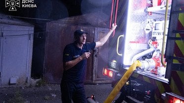 Ракетний удар по Києву та Київщині: загинули 3-річний хлопчик і ще 3 людей — все, що відомо про атаку (фото)