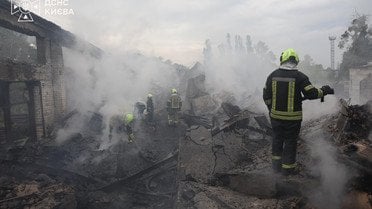 Ракетний удар по Києву та Київщині: загинули 3-річний хлопчик і ще 3 людей — все, що відомо про атаку (фото)