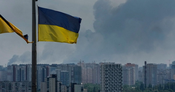 Від ранку Росія атакує Київ: загинула 2-річна дівчинка, є постраждалі — усі деталі