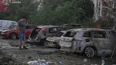 Тіла загиблих на вулиці, вирви і пожежі: все, що відомо про масований удар по Києву