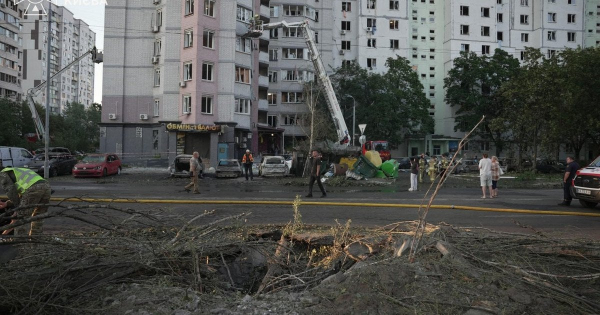 Росія посеред ночі вдарила по будинках у Києві: багато загиблих і поранених — нові дані