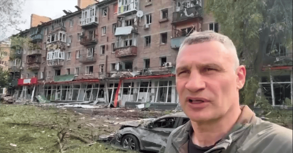 Рух мостами Києва під час повітряних тривог можуть змінити: заява Кличка