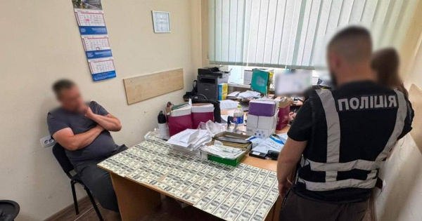 «Такса» постійно збільшується: скільки у Києві вимагали грошей за тилову посаду в армії — сума шокує