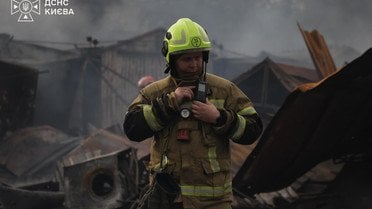 Ракетний удар по Києву та Київщині: загинули 3-річний хлопчик і ще 3 людей — все, що відомо про атаку (фото)