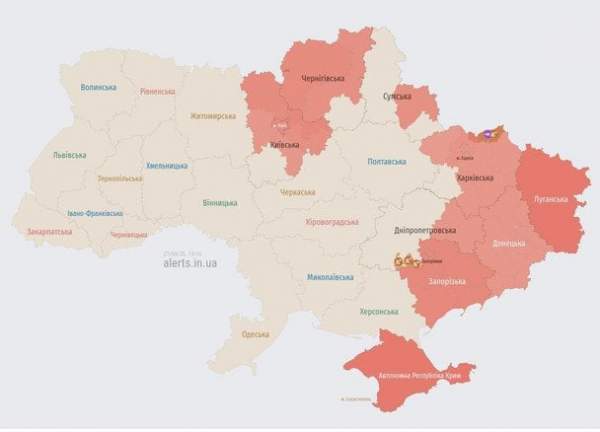 Київ знову під атакою дронів: перші наслідки після вибухів