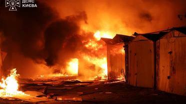РФ вночі атакувала Київ і область ракетами та дронами: все, що відомо станом на цю годину (фото)