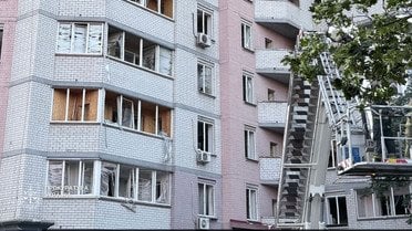 Тіла загиблих на вулиці, вирви і пожежі: все, що відомо про масований удар по Києву