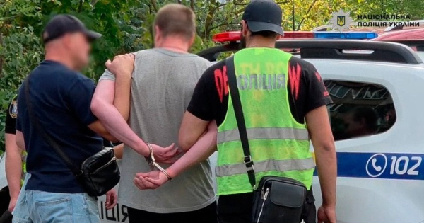 У Києві 26-річний молодик ґвалтував сина своєї співмешканки: як його покарають