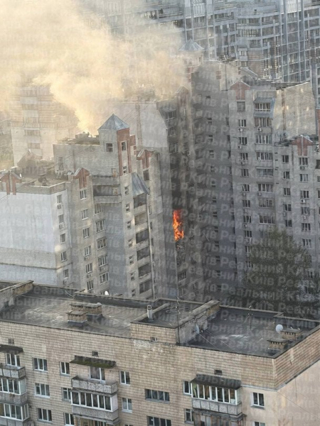 РФ від ранку атакує Київ: «прильоти» у різних районах, у квартирі загинув підліток, багато травмованих — усі деталі (оновлено)
