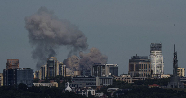 У Києві після атаки дронів РФ є постраждалі: серед них дитина