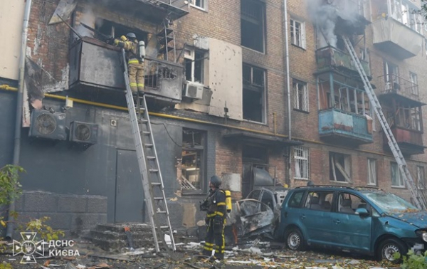 У Києві є жертви через ранкові атаки "шахедів"