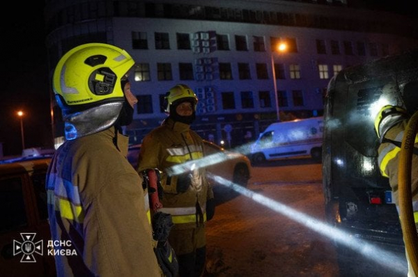 РФ атакувала елітний Печерськ у Києві: що відомо (фото)