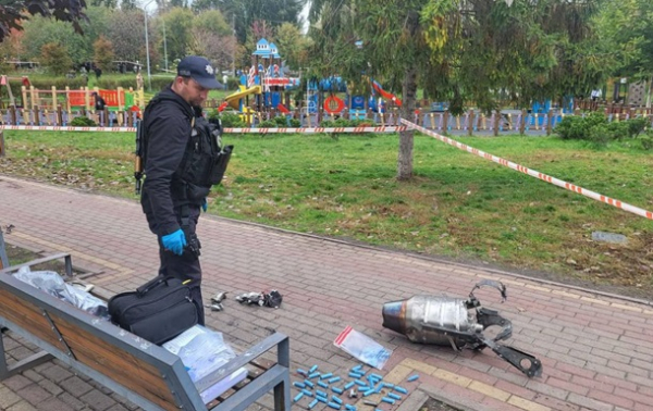 У Києві через атаку дронів постраждали троє жінок