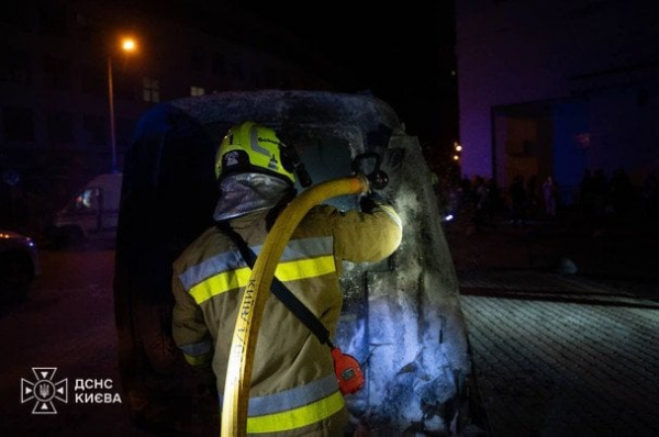 РФ атакувала елітний Печерськ у Києві: що відомо (фото)