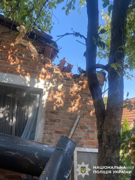 У Києві реактивний дрон не вибухнув після влучання в будинок: що сталося з бойовою частиною (фото)