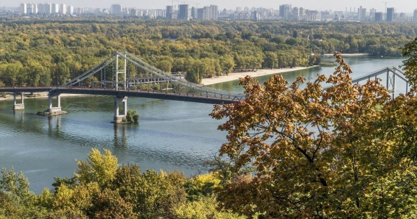 Київ накриє нова хвиля холоднечі із заморозками: синоптики назвали дати — детальний прогноз