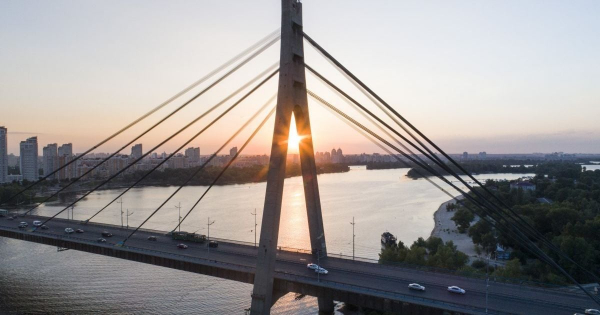 Чи був удар по Північному мосту в Києві: що відомо — заява КМВА