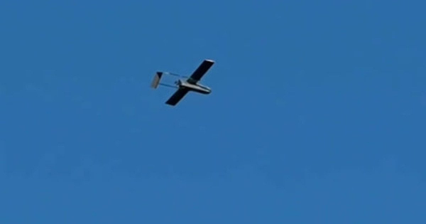 У Києві уламок дрона поцілив у людину: що відомо (відео)
