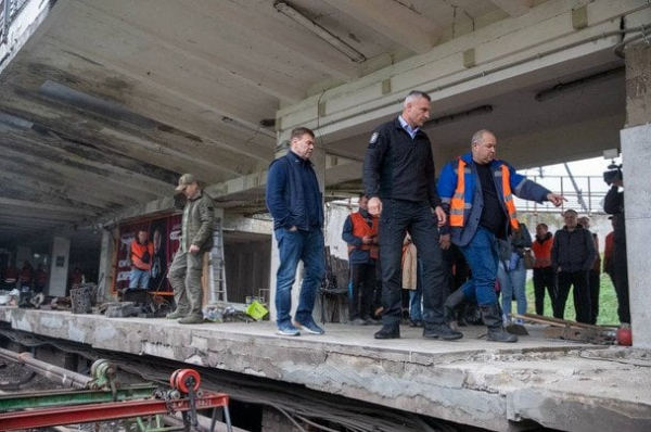 У Києві відновлюють метро після атаки РФ: коли запустять поїзди та що буде з "Чернігівською"