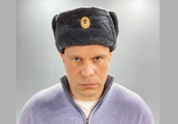 Генпрокуратура открыла дело из-за советской шапки Ильи Кивы. Фото: 24 канал 