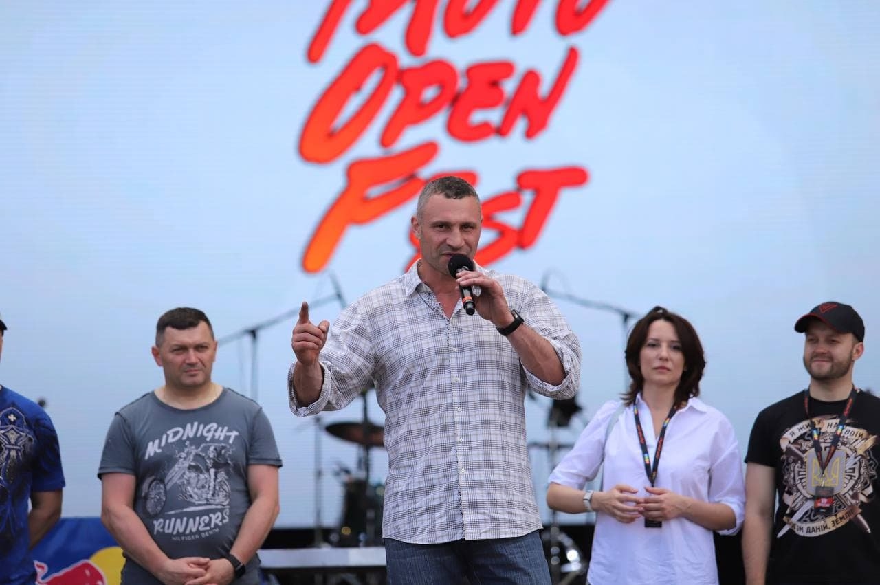 Виталий Кличко возглавил колонну мотолюбителей на MotoOpenFest-2021, - ФОТО